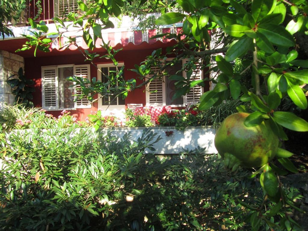 Apartment Petrovic Korčula Eksteriør billede