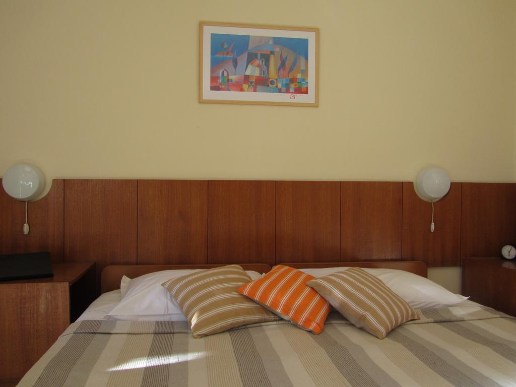 Apartment Petrovic Korčula Eksteriør billede